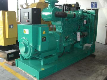 3 Phase 650kw Cummins Diesel Generator , Water–cooled Diesel Generator With Electronic Governor